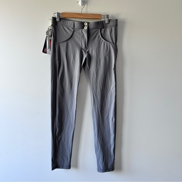 Freddy Gray Ankle Pants - Picture 1 of 13